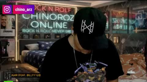 Snapshot of chinoroz chatting on 06/08/26, 07:03 Enrique online show from 06/08/26, 07:03