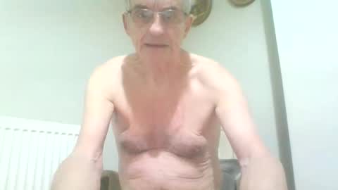 Snapshot of chipper341596 chatting on 12/29/24, 06:14 chipper341596 online show from 12/29/24, 06:14