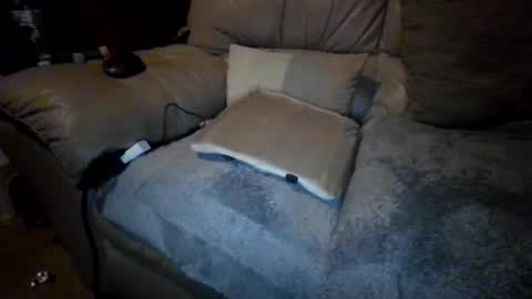 Snapshot of chippy70 chatting on 04/11/26, 06:18 chippy70 online show from 04/11/26, 06:18