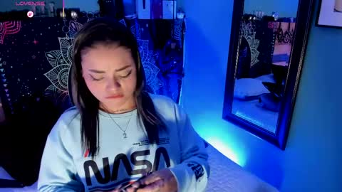 Chloeallennn  online show from 04/29/26, 05:30