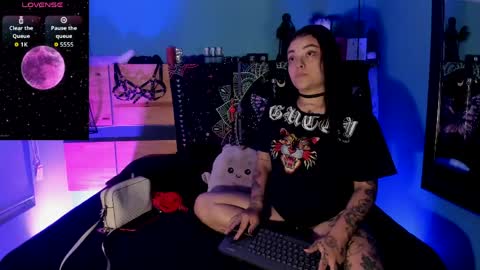 Snapshot of chloaellenn chatting on 06/02/26, 11:23 Chloeallennn online show from 06/02/26, 11:23
