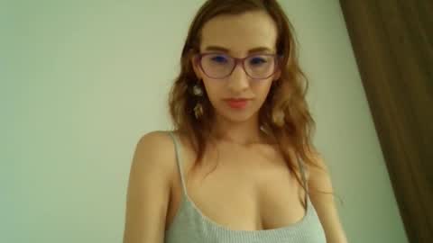 Chloe Bitelly online show from 02/19/26, 08:16