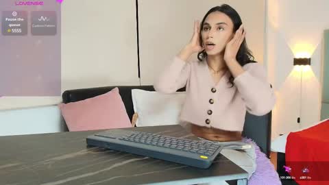 Snapshot of chloe_cherry21 chatting on 02/26/25, 02:15 chloe cherry21 online show from 02/26/25, 02:15