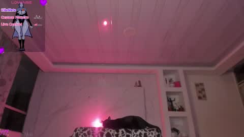 Snapshot of chloe_cooperr chatting on 04/03/26, 11:36 chloe_cooperr online show from 04/03/26, 11:36