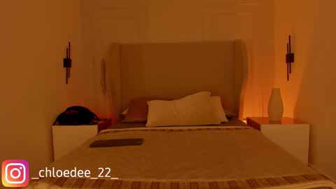 Chloe online show from 01/18/26, 12:09