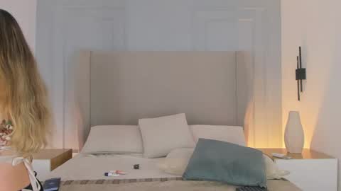 Chloe online show from 05/05/26, 12:35