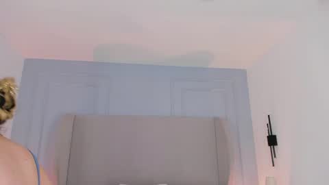 Chloe online show from 06/22/26, 12:13
