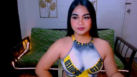 Snapshot of chloe_elsher chatting on 05/19/26, 08:42 Ts Chloeeeeee online show from 05/19/26, 08:42