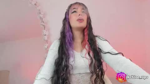 Snapshot of chloe_evans12 chatting on 02/06/26, 03:44 Chloe online show from 02/06/26, 03:44