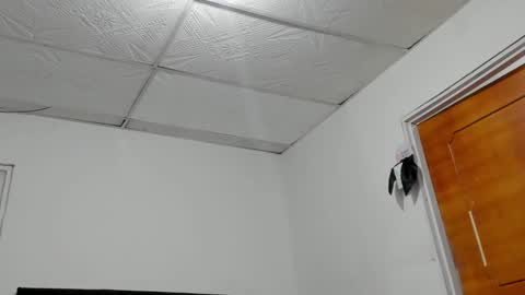 Snapshot of chloe_evanx_ chatting on 01/25/25, 01:21 Chloe Evanx online show from 01/25/25, 01:21