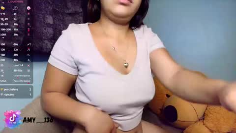 Snapshot of chloe_maia1 chatting on 02/22/25, 05:23 AMY online show from 02/22/25, 05:23
