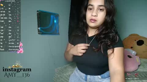 Snapshot of chloe_maia1 chatting on 01/13/26, 02:50 AMY online show from 01/13/26, 02:50