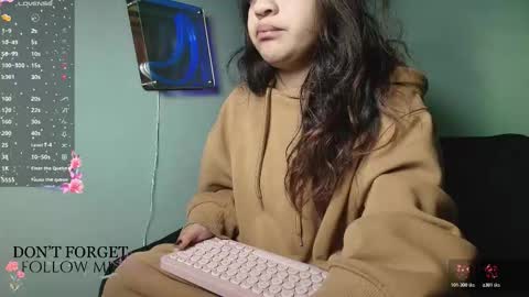 Snapshot of chloe_maia1 chatting on 02/03/26, 02:53 AMY online show from 02/03/26, 02:53