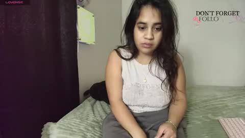 Snapshot of chloe_maia1 chatting on 03/23/26, 11:36 AMY online show from 03/23/26, 11:36