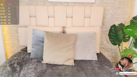 Snapshot of chloe_morgans chatting on 03/04/25, 07:32 chloe online show from 03/04/25, 07:32