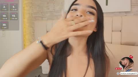 Snapshot of chloe_morgans chatting on 03/09/25, 01:14 chloe online show from 03/09/25, 01:14