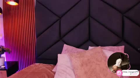 Snapshot of chloe_morgans chatting on 10/03/25, 11:40 chloe online show from 10/03/25, 11:40