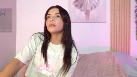 chloe_peach_ online show from 04/30/26, 12:55