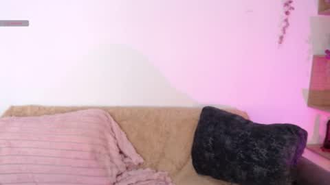 chloe_peach_ online show from 05/29/26, 12:03