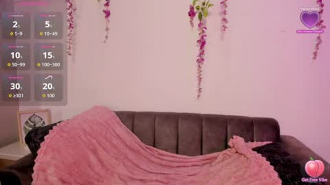 chloe_peach_ online show from 06/17/26, 12:29