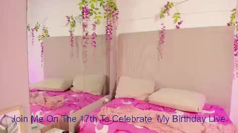 Snapshot of chloe_peach_ chatting on 07/28/26, 08:52 chloe_peach_ online show from 07/28/26, 08:52