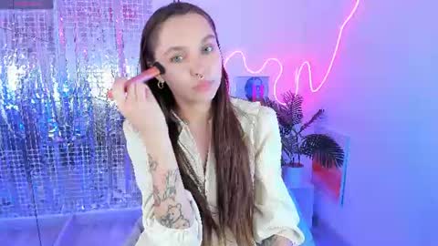 Chloe online show from 06/26/26, 01:59