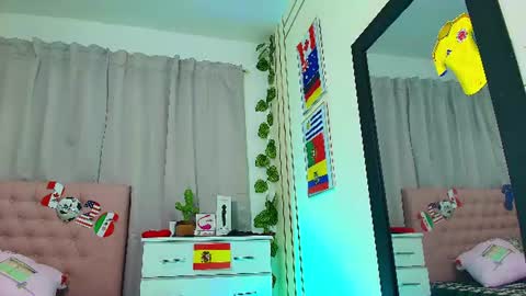 Lulu  online show from 06/25/26, 11:09