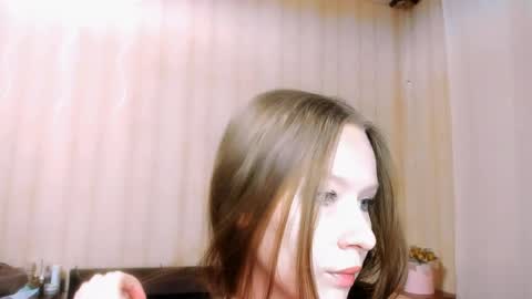 Snapshot of chloe_wifey chatting on 04/08/26, 01:49 chloe wifey online show from 04/08/26, 01:49