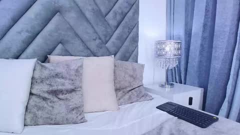 Snapshot of chloe_wilson7 chatting on 03/05/25, 11:17 chloe_wilson7 online show from 03/05/25, 11:17