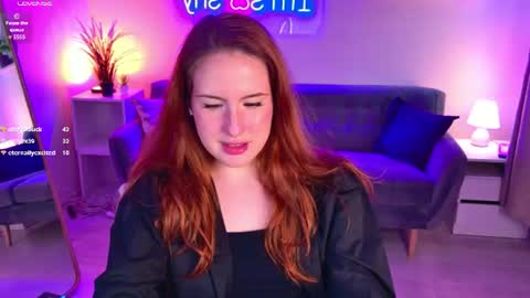 Snapshot of chloeaster chatting on 07/02/26, 03:23 Chloe online show from 07/02/26, 03:23