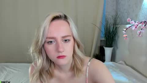 Chloe Deccker online show from 06/10/26, 01:06