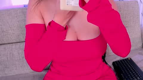 chloegils online show from 10/16/25, 01:45