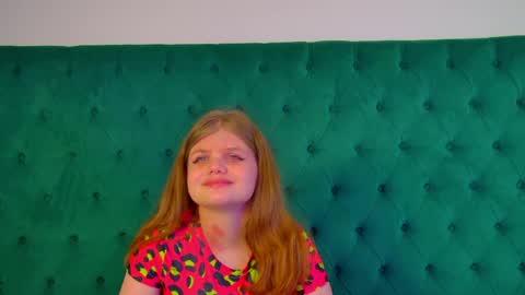 ChloeHalses online show from 04/28/26, 05:12