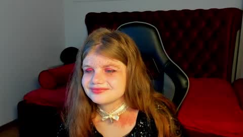 ChloeHalses online show from 04/29/26, 05:22