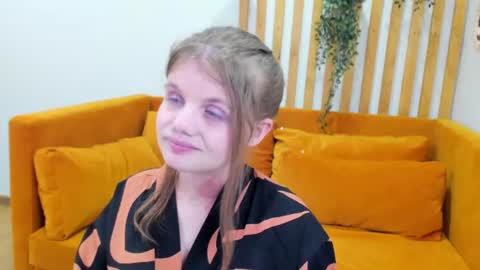 ChloeHalses online show from 06/19/26, 05:06