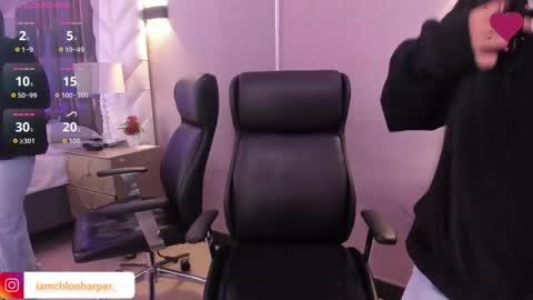  Chloe Harper  online show from 02/09/26, 11:36