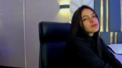  Chloe Harper  online show from 05/11/26, 11:38