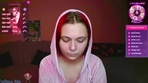 Chloe online show from 11/24/25, 01:11