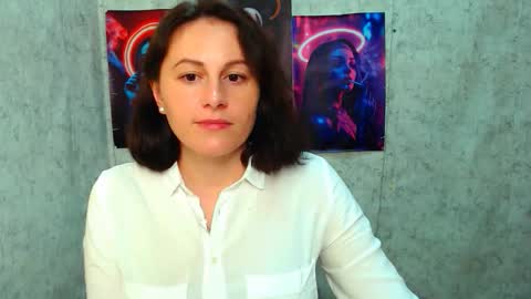 Chloe online show from 09/28/25, 09:14