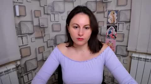 Chloe online show from 11/26/25, 10:16