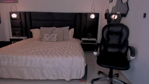 Snapshot of chloemanson chatting on 12/28/24, 08:25 Chloe OF chloemanson online show from 12/28/24, 08:25