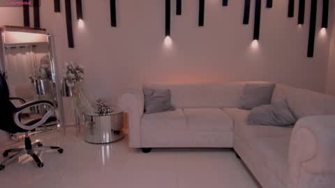 Snapshot of chloemanson chatting on 02/05/25, 08:25 Chloe OF chloemanson online show from 02/05/25, 08:25