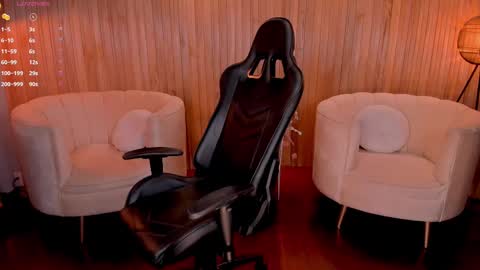 Snapshot of chloemanson chatting on 03/08/25, 12:11 Chloe OF chloemanson online show from 03/08/25, 12:11