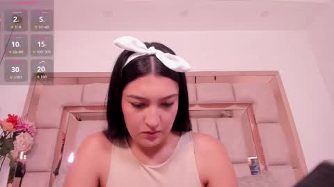 Chloe  online show from 10/09/25, 11:14