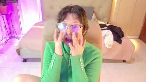 Chloe rosse online show from 11/15/25, 01:36