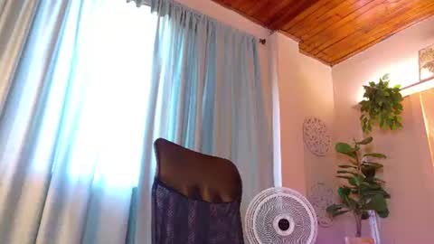Chloe rosse online show from 06/27/26, 07:19