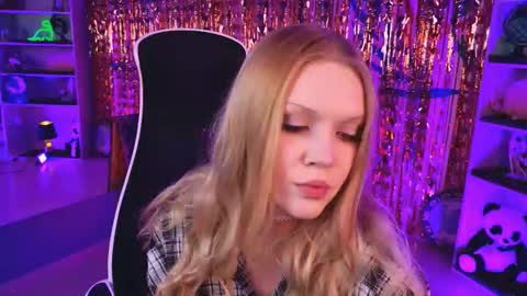 ChloeWight online show from 02/22/26, 02:15