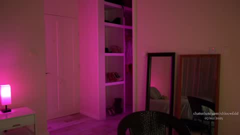 Chloe  online show from 02/07/25, 11:45