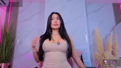 Chlooe online show from 09/15/25, 01:05