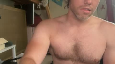 Snapshot of chmichels321 chatting on 07/08/26, 04:00 chmichels321 online show from 07/08/26, 04:00